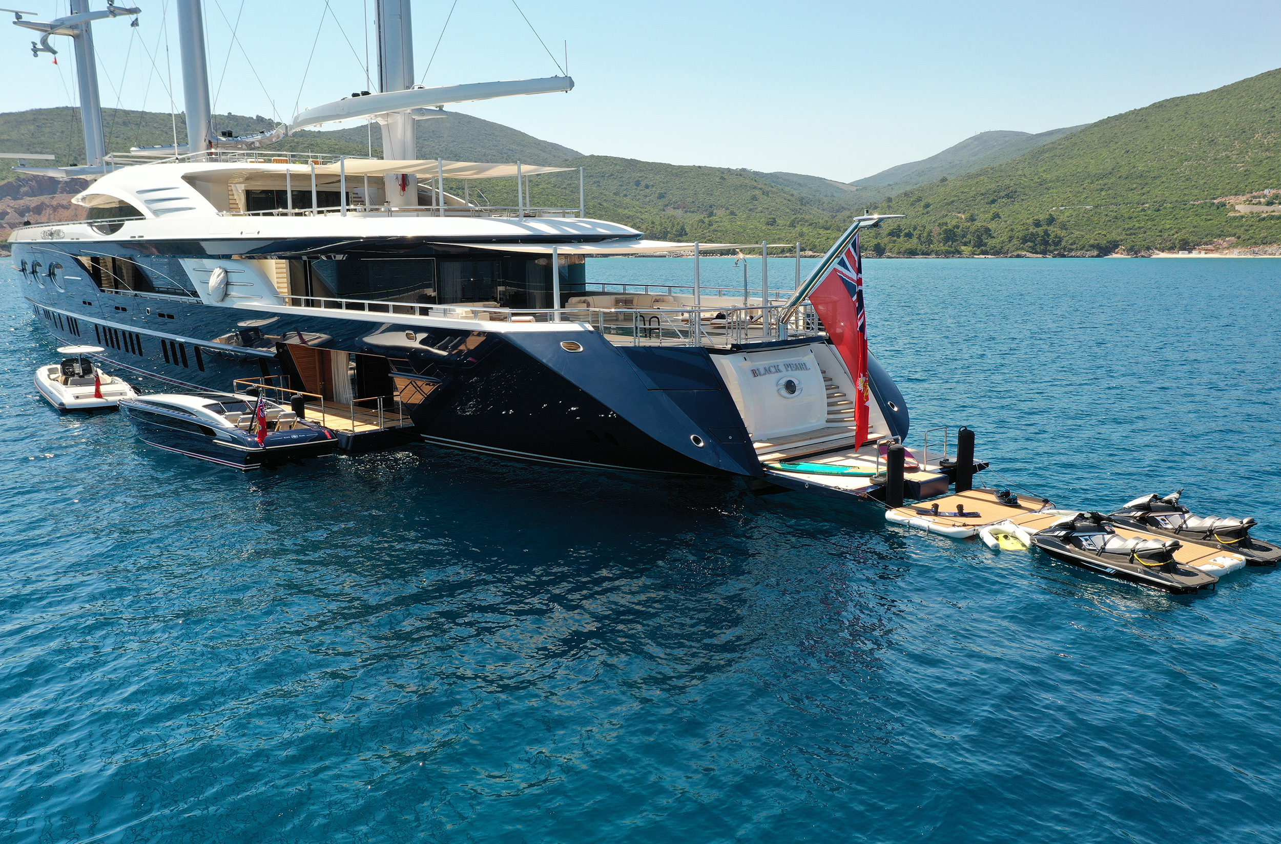 BLACK PEARL – photo 46